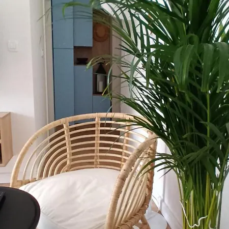 Charming Close To The Old Town & A Free Tour Appartamento