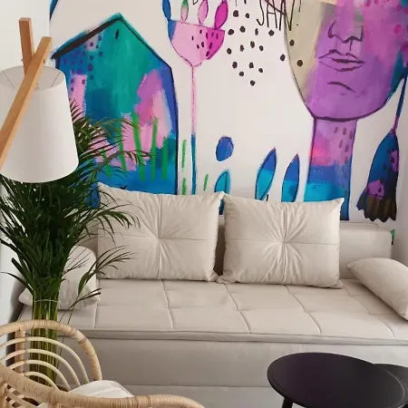 Charming Close To The Old Town & A Free Tour *