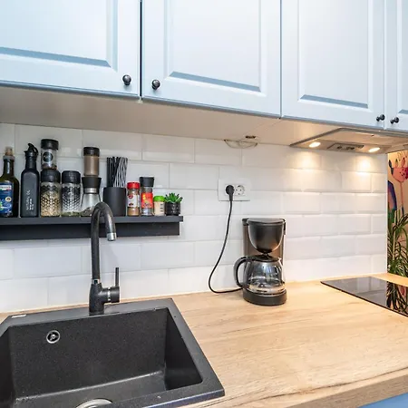 Charming Close To The Old Town & A Free Tour Appartamento